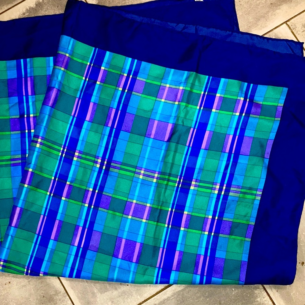 Doncaster 100% Silk Scarf